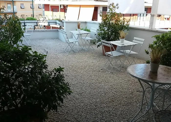 Alojamento de Acomodação e Pequeno-almoço Attico Aurelio 3*