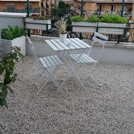 Attico Aurelio فندق مبيت وإفطار 3*